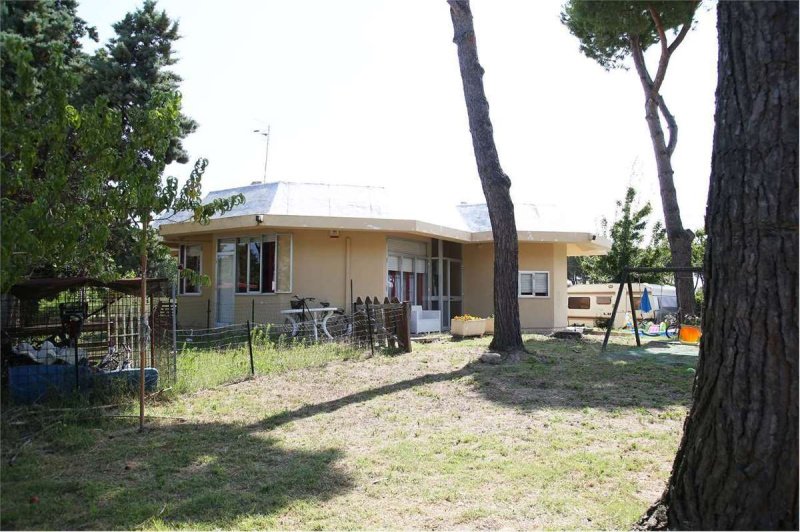 Особняк в Каваллино-Трепорти