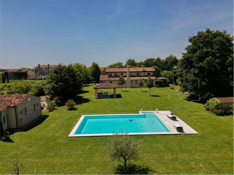 Moradia em Musile di Piave