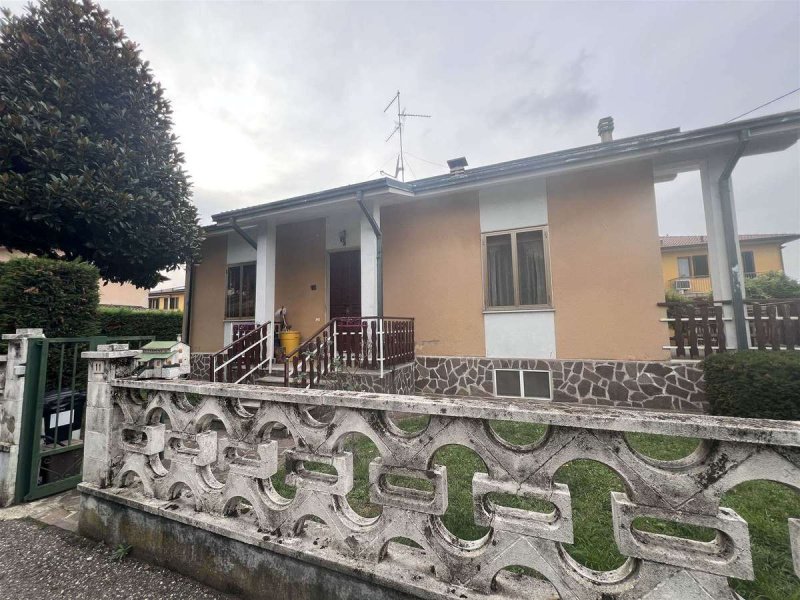 Villa in Rivergaro