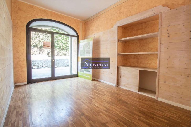 Commercial property in Ponte Nossa