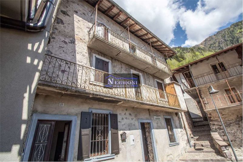 Detached house in Ardesio