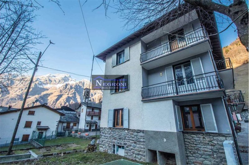 Особняк в Вальбондионе