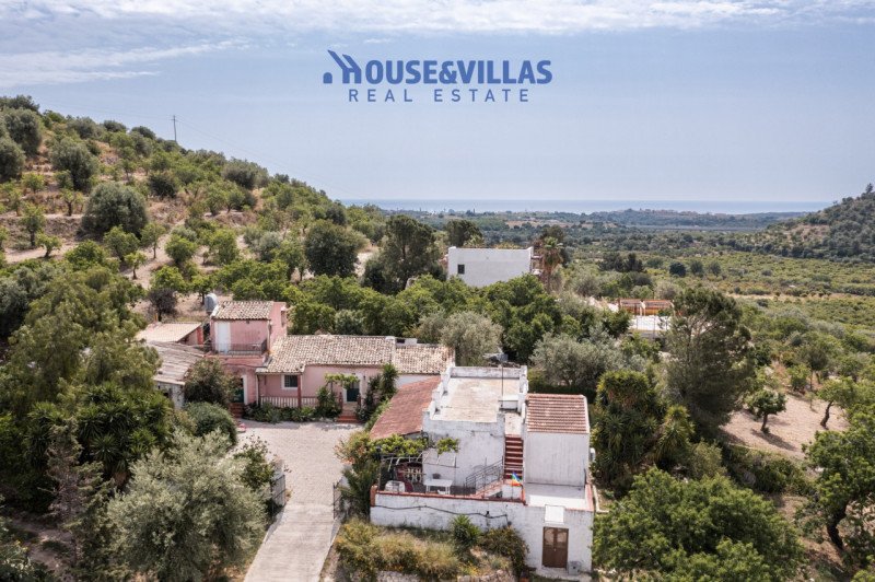 Villa in Noto