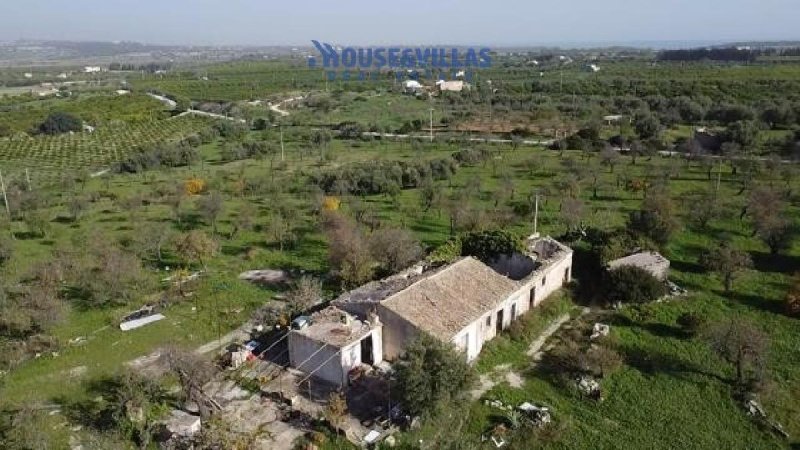 Maison de campagne à Noto