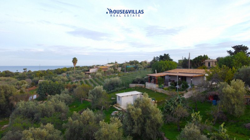 Villa in Noto
