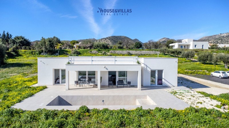 Villa en Avola
