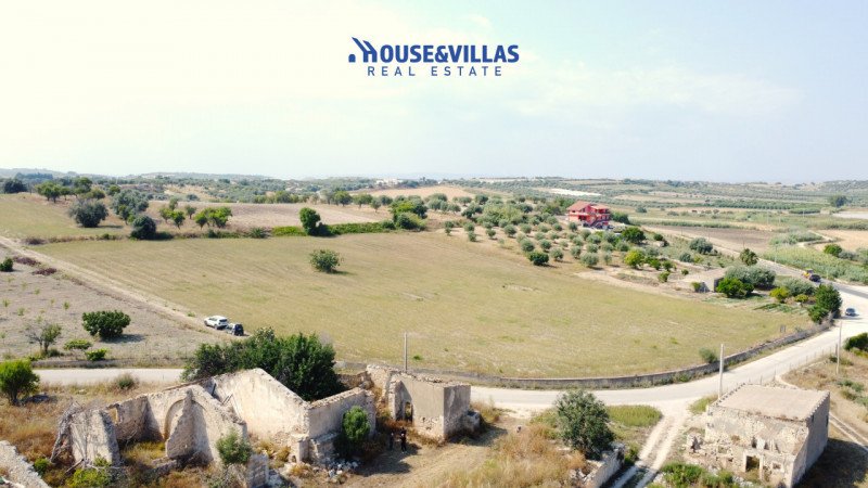 Terreno agrícola em Noto