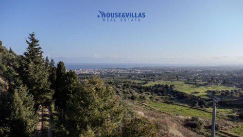 Villa in Avola