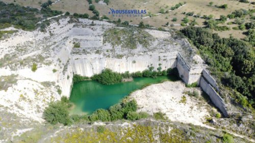 Сельский дом в Ното