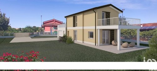 Semi-detached house in Castelnuovo del Garda