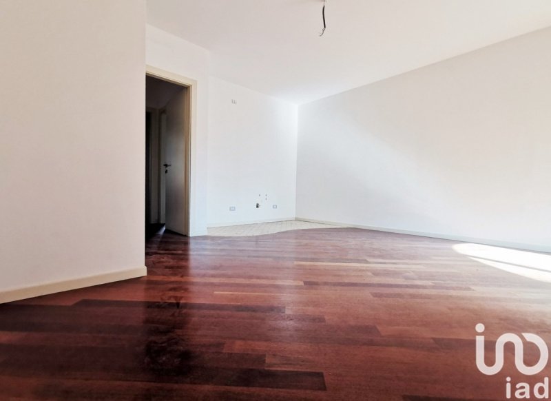 Квартира в Тосколано-Мадерно