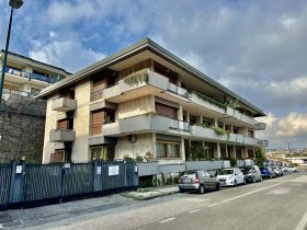 Квартира в Неаполь