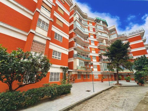 Квартира в Неаполь