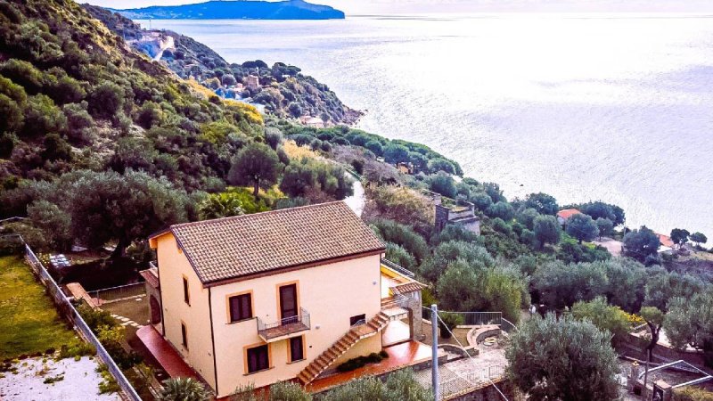 Вилла в Пишотта