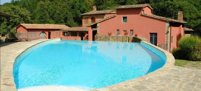 Особняк в Каврилья