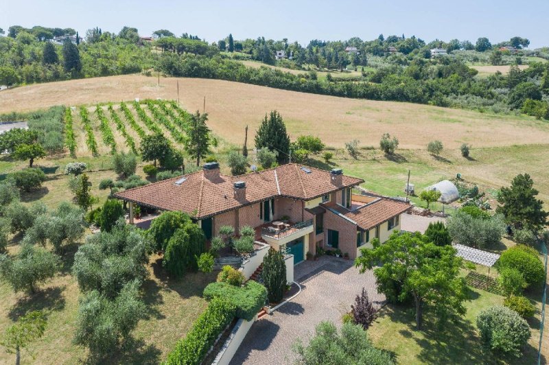 Villa en Santarcangelo di Romagna