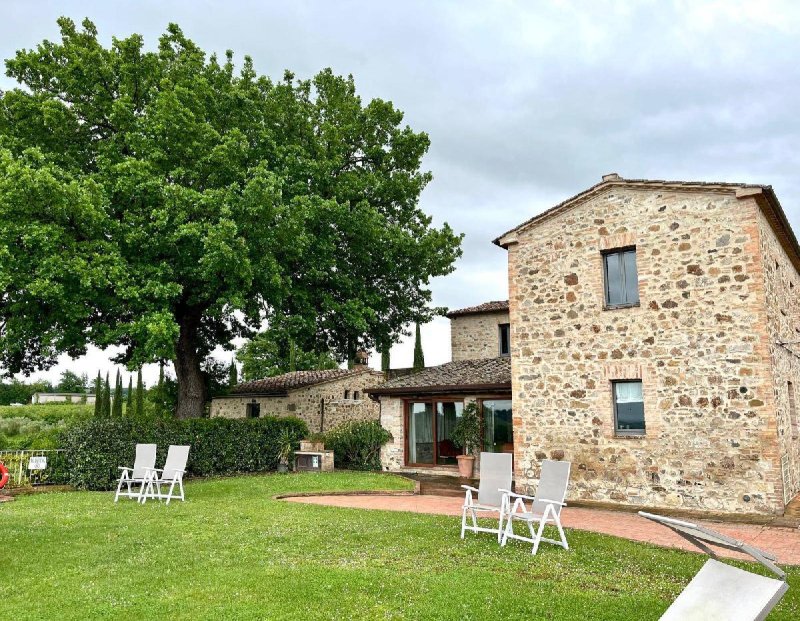 Quinta agrícola em Montalcino