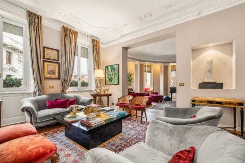 Квартира в Милан