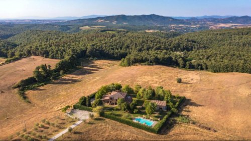 Hus på landet i Monteleone d'Orvieto