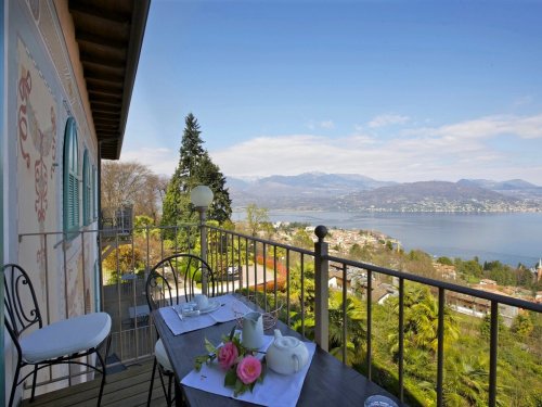 Apartment in Baveno