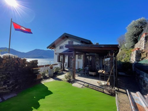 Detached house in Oggebbio