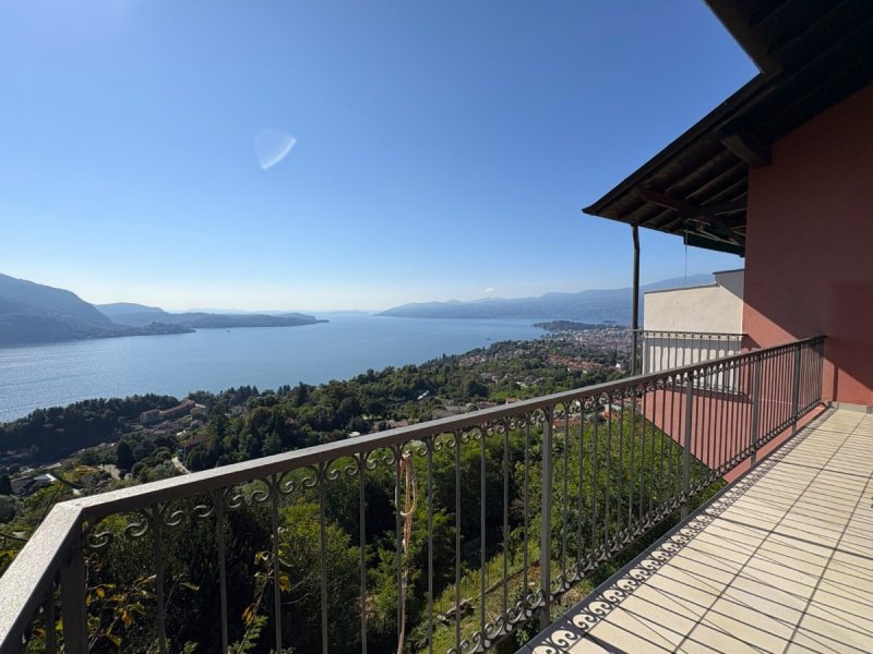 吉法半独立房屋