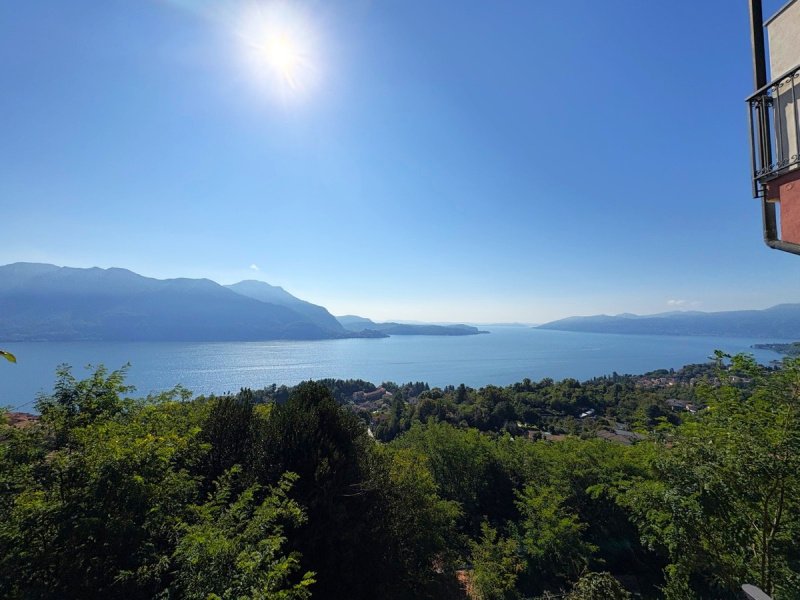 吉法半独立房屋