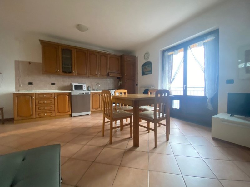 Apartment in Arizzano