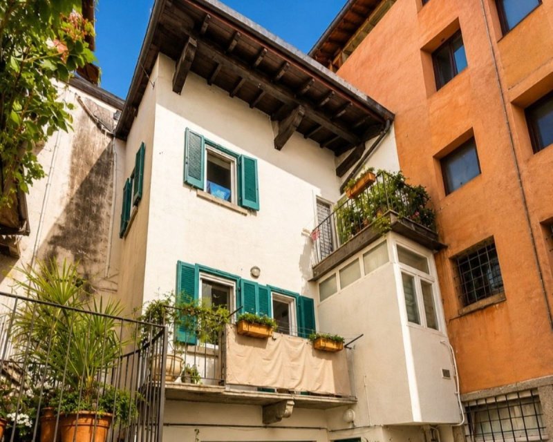 Maison à Verbania