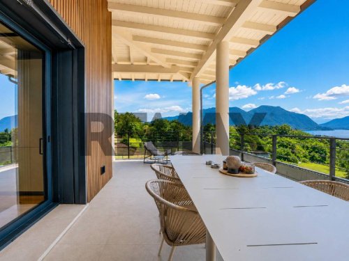 Villa à Verbania
