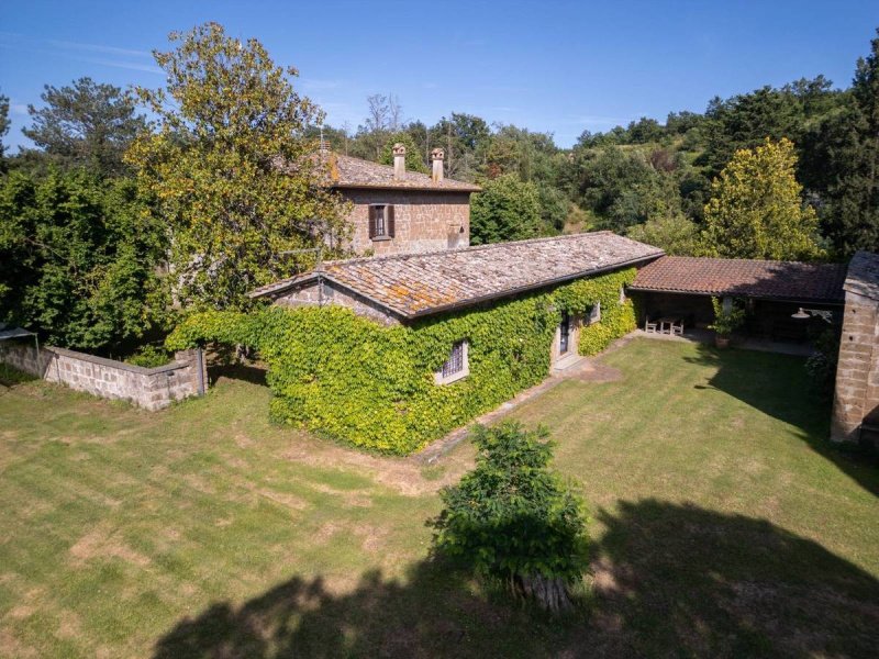 Country house in Soriano nel Cimino