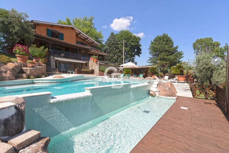 Moradia em Soriano nel Cimino