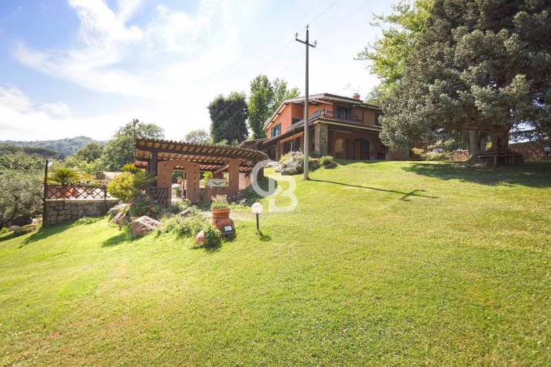 Villa in Soriano nel Cimino