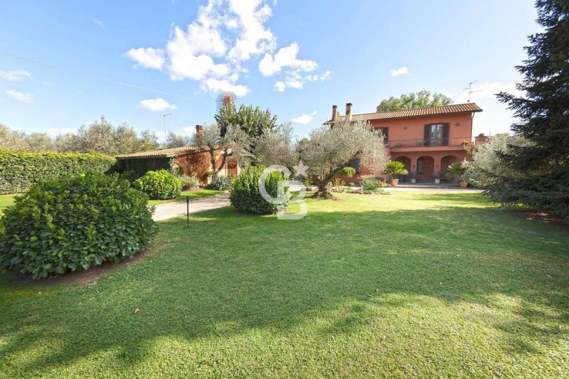 Villa en Vetralla