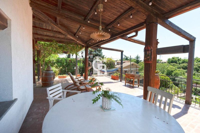 Villa i Carbognano