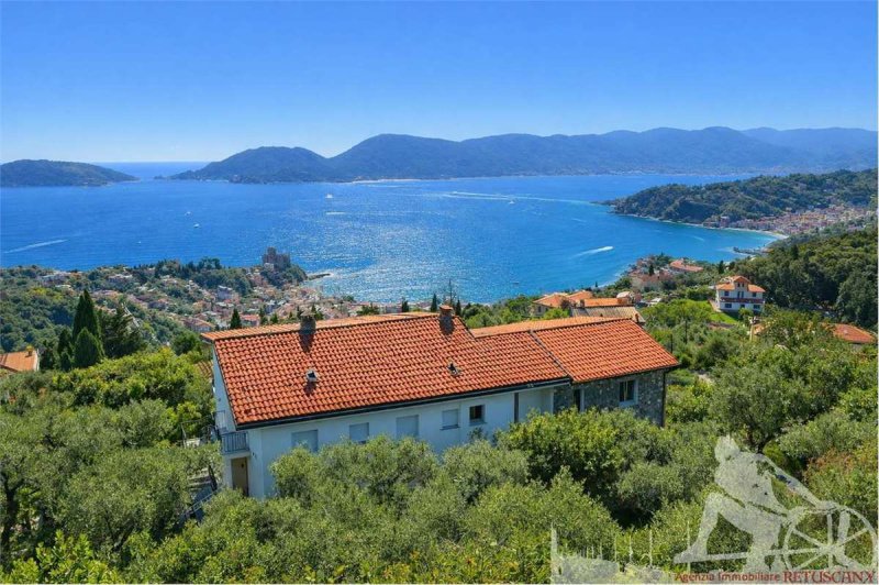 Villa in Lerici