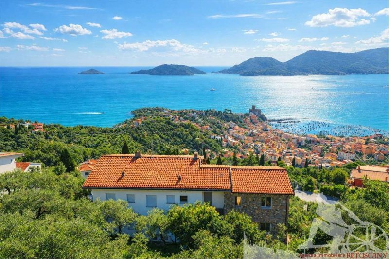 Villa in Lerici