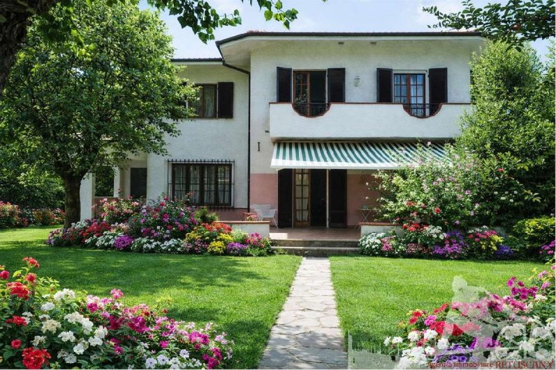 Villa à Forte dei Marmi
