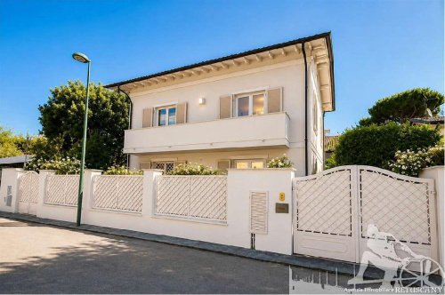 Villa à Forte dei Marmi