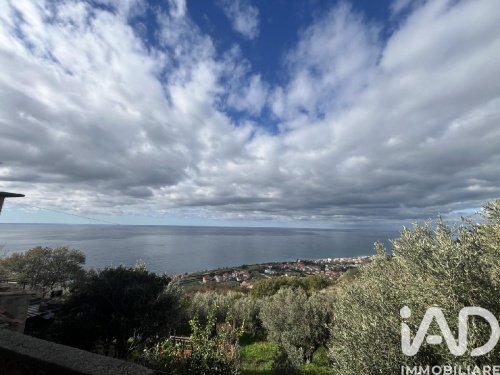 隆戈巴尔迪独栋房屋