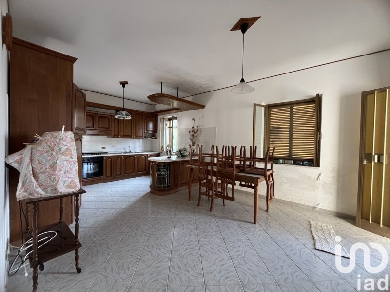 Casa independiente en Longobardi