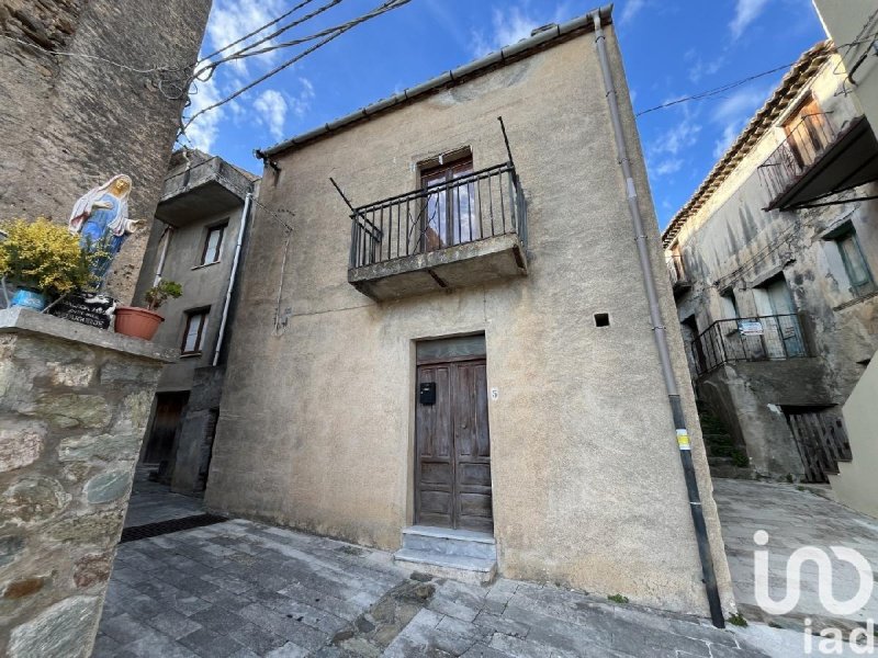 Maison individuelle à Longobardi
