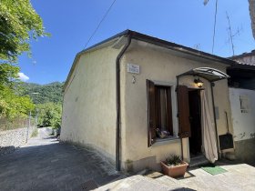 Особняк из двух квартир в Галеата