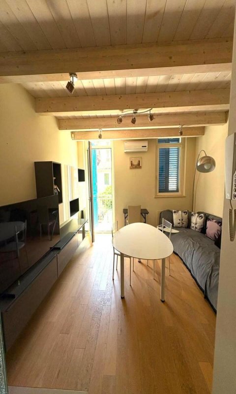 Hus i Civitanova Marche