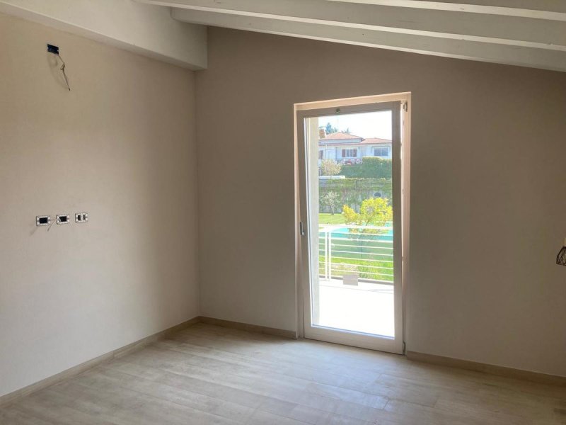 Вилла в Монига-дель-Гарда