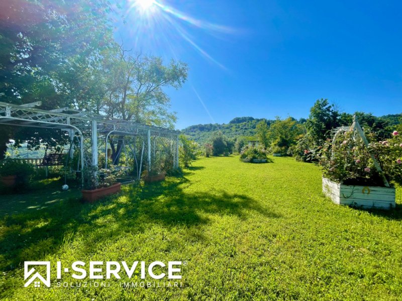 Сельский дом в Борги