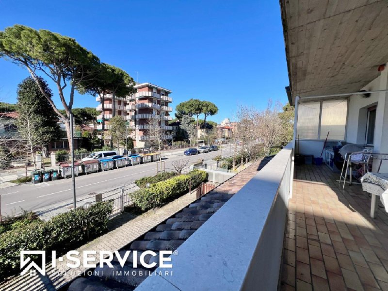 Многоквартирный дом в Червиа