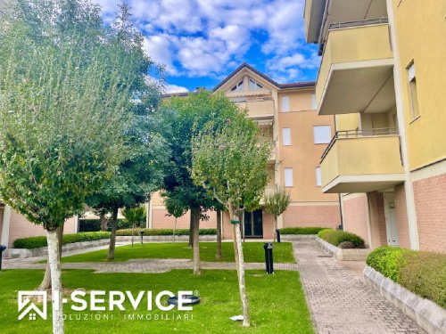 切塞纳蒂科大厦