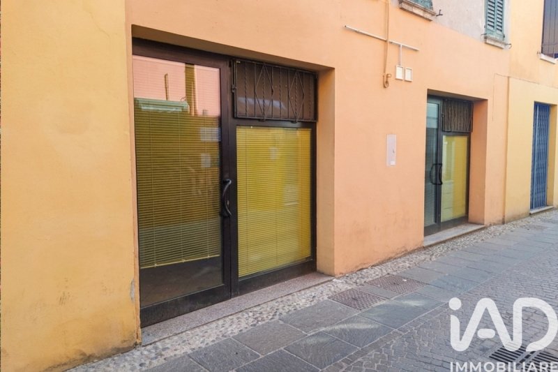 Commercial property in Bondeno