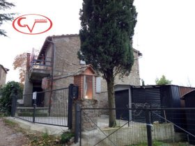 Maison de campagne à Bucine